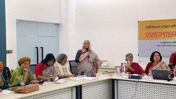 Discussion on recommendations for women's health proposed by the Women's Affairs Reform Commission_01