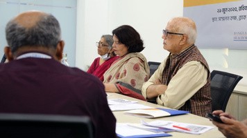 Discussion on recommendations for women's health proposed by the Women's Affairs Reform Commission_03
