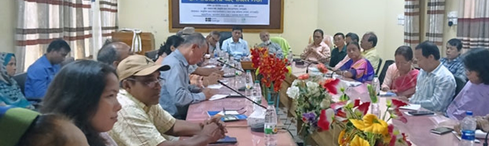 জনগণের মুখোমুখি সেবাপ্রদানকারী কর্তৃপক্ষ: সমস্যার স্থানীয় সমাধানে এক অনন্য উদ্যোগ