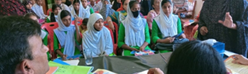 যৌন ও প্রজনন স্বাস্থ্য অধিকার বিষয়ক তরুণদের সাথে সচেতনতামূলক প্রচারিভাযান